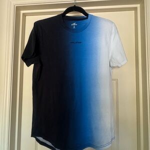 Hollister Men's Ombre Blue Tee